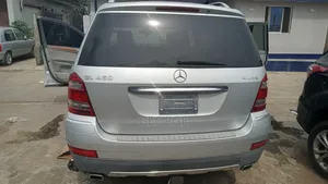Mercedes-Benz GL-Class 2009 Silver