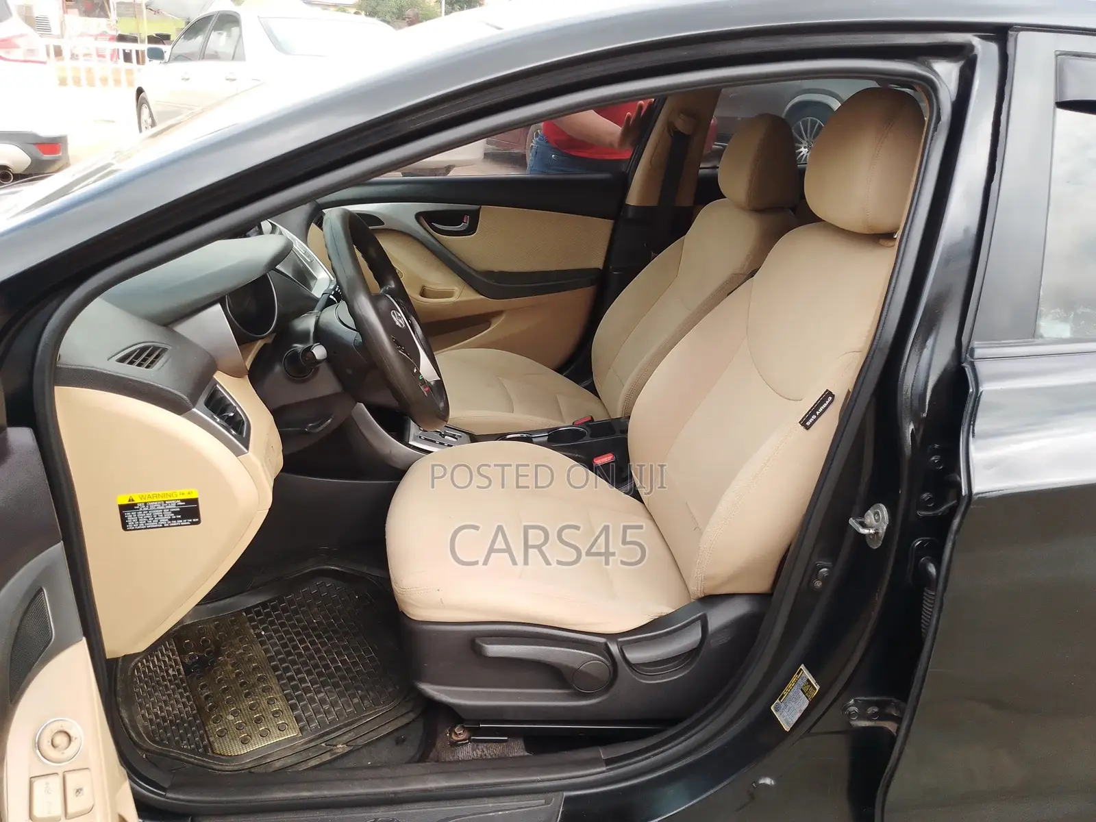 Hyundai Elantra 2011 Black