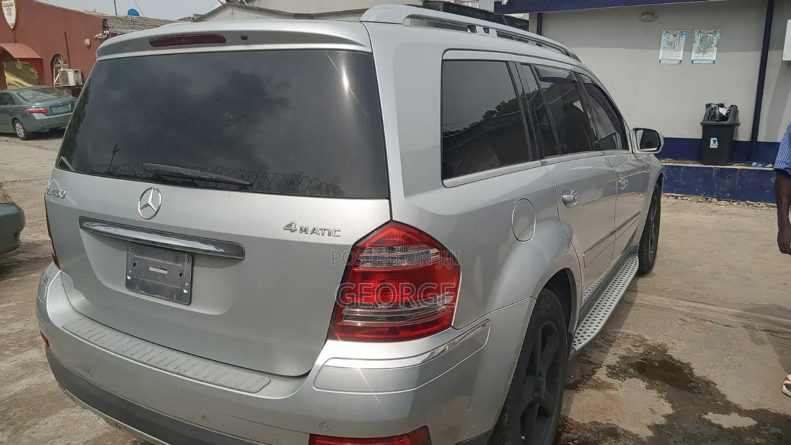 Mercedes-Benz GL-Class 2009 Silver