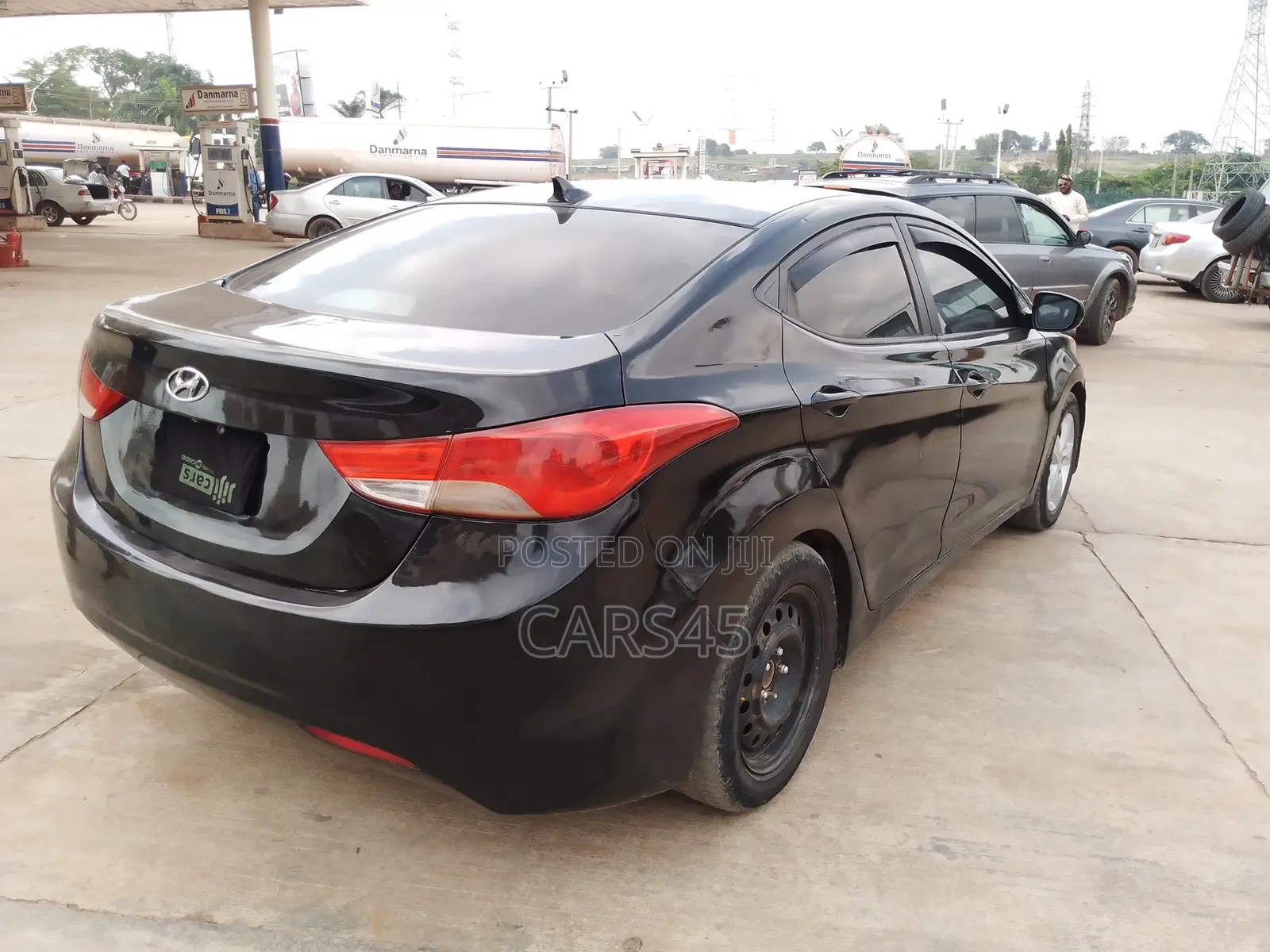 Hyundai Elantra 2011 Black