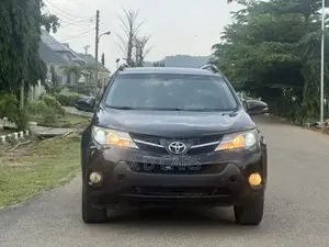 Toyota RAV4 Limited 4dr SUV AWD (2.5L 4cyl 6A) 2015 Black