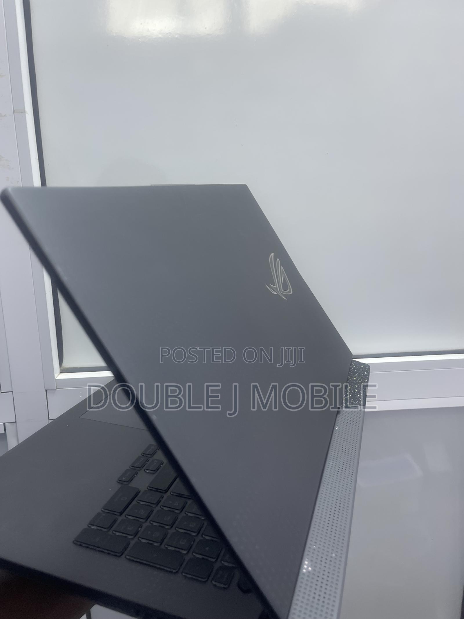 Laptop Asus ROG Strix G17 64GB AMD Ryzen 9 SSD 1T