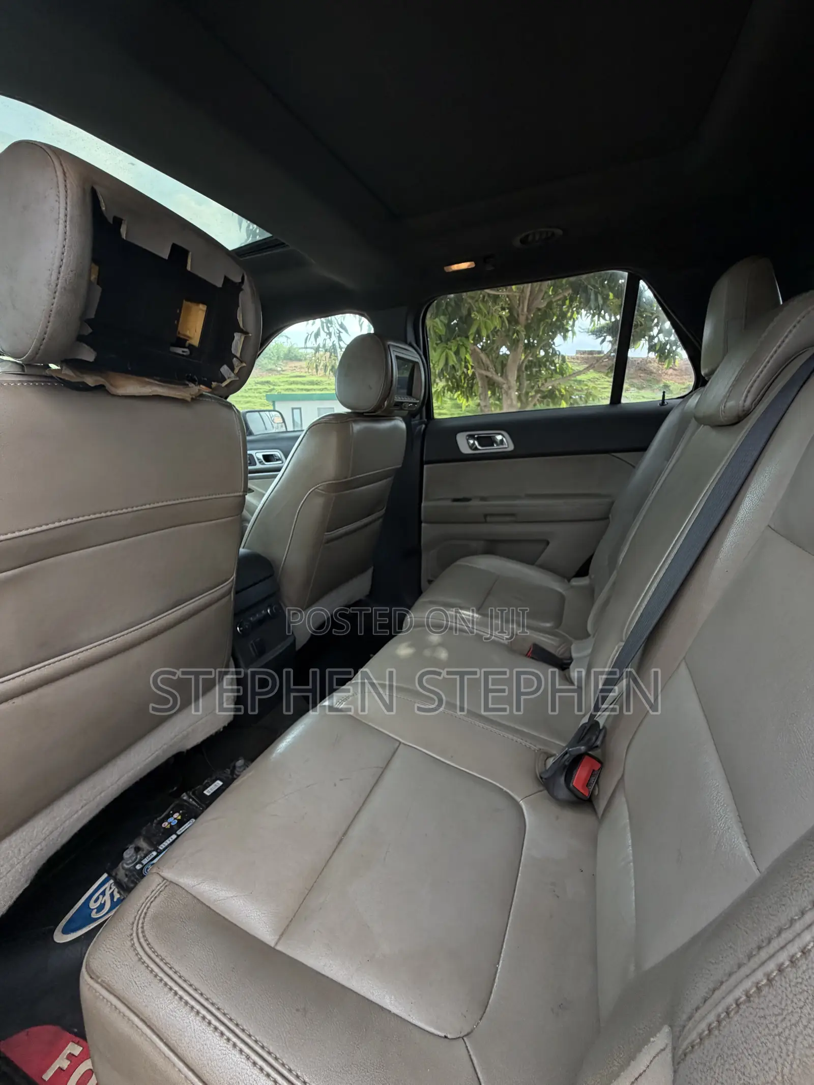 Ford Explorer 2012 Red