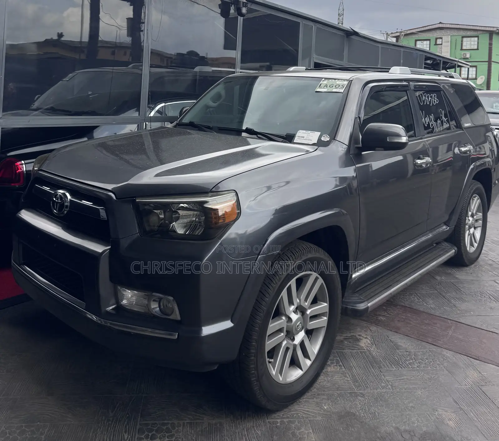 Toyota 4-Runner Limited 2WD 2011 Gray