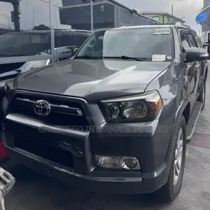 Toyota 4-Runner 2011 Gray