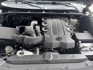 Toyota 4-Runner Limited 2WD 2011 Gray