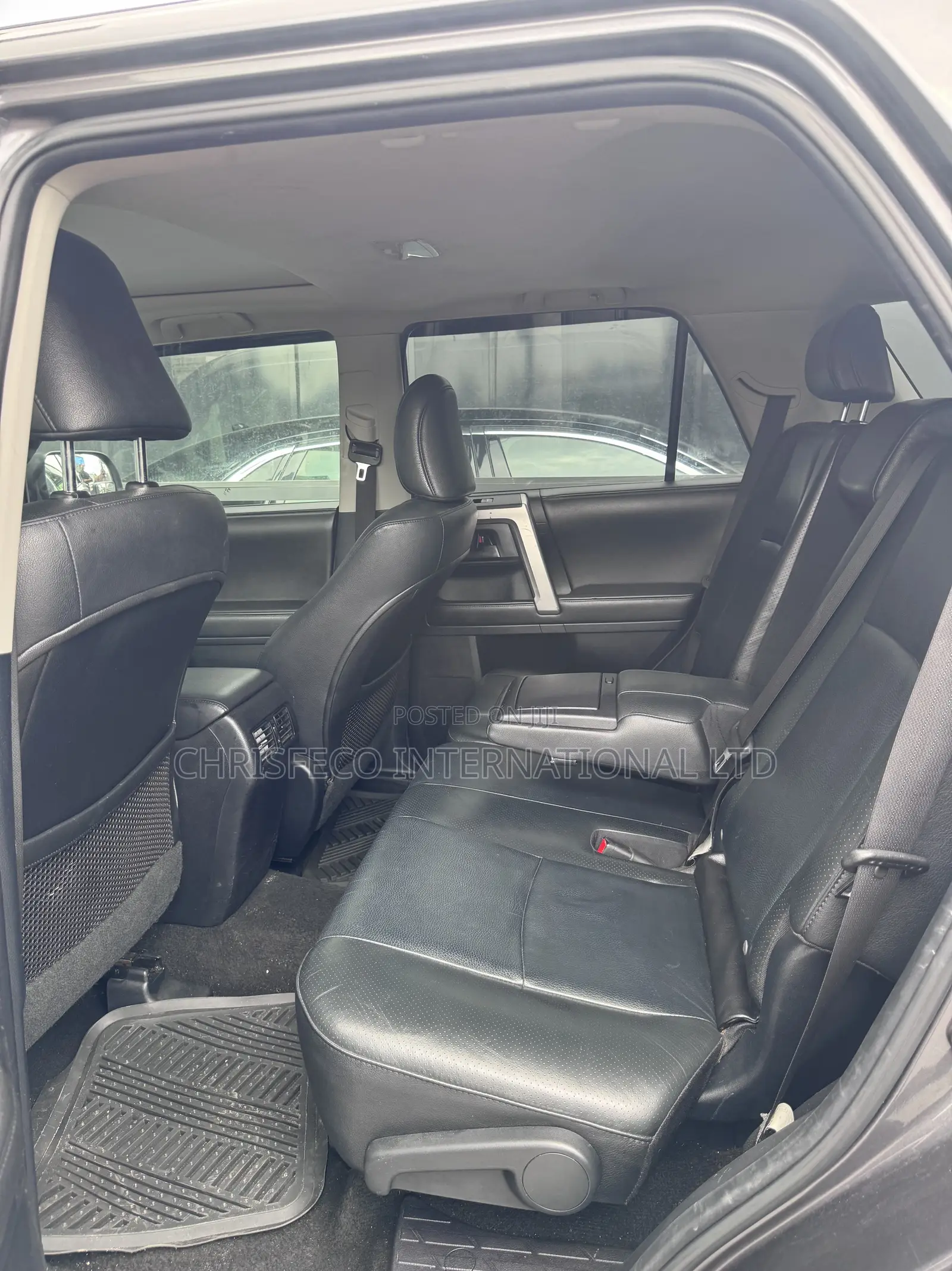 Toyota 4-Runner Limited 2WD 2011 Gray