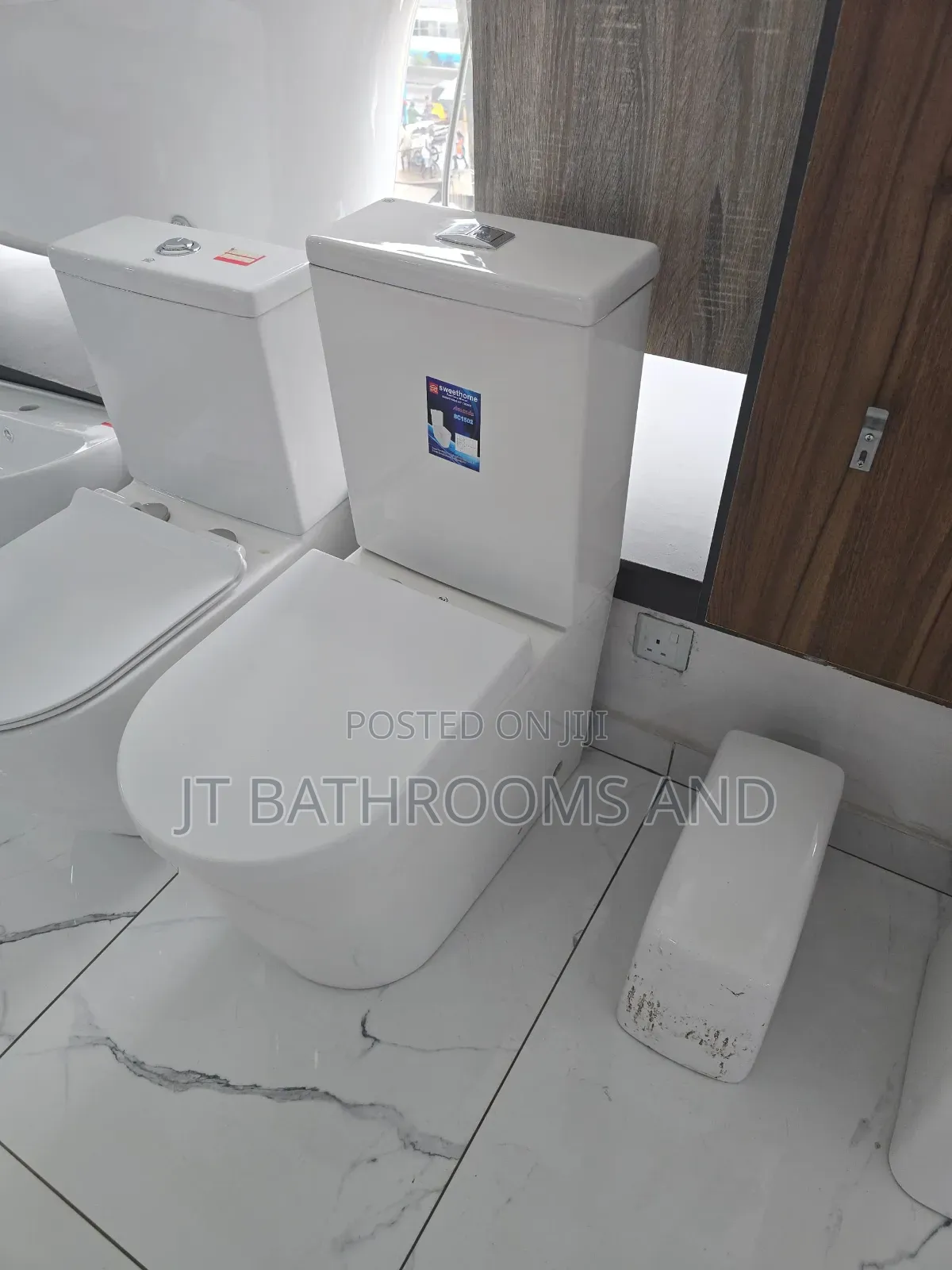 Sweethome Executive Surface Wc – Premium Bathroom Toilet Set 