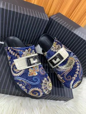 Premium Giovanni Conti Damask Mules | Luxury Craftsmanship.