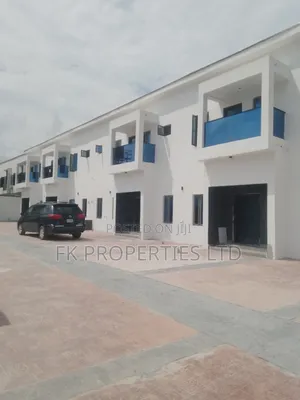 4bdrm Townhouse/Terrace in Ajah, Off Lekki-Epe Expressway for sale
