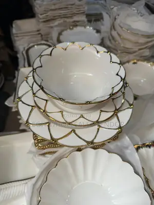 12 Piece Ceramic Soup Bowl