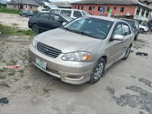 Toyota Corolla 2004 Brown