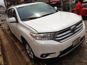 Toyota Highlander 2012 White