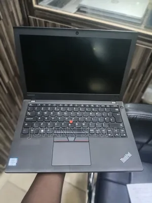 Laptop Lenovo ThinkPad X270 4GB Intel Pentium SSD 128GB