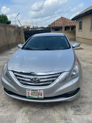 Hyundai Sonata GLS 4dr Sedan (2.4L 4cyl 6A) 2014 Silver