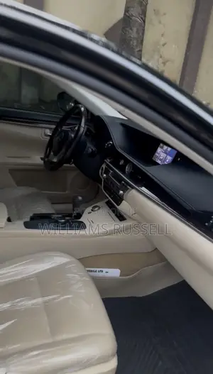 Lexus ES 2014 Black
