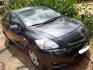 Toyota Yaris 2007 Gray