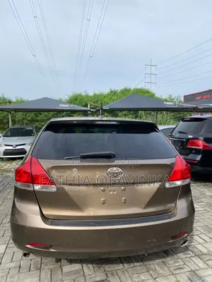 Toyota Venza 2011 Brown