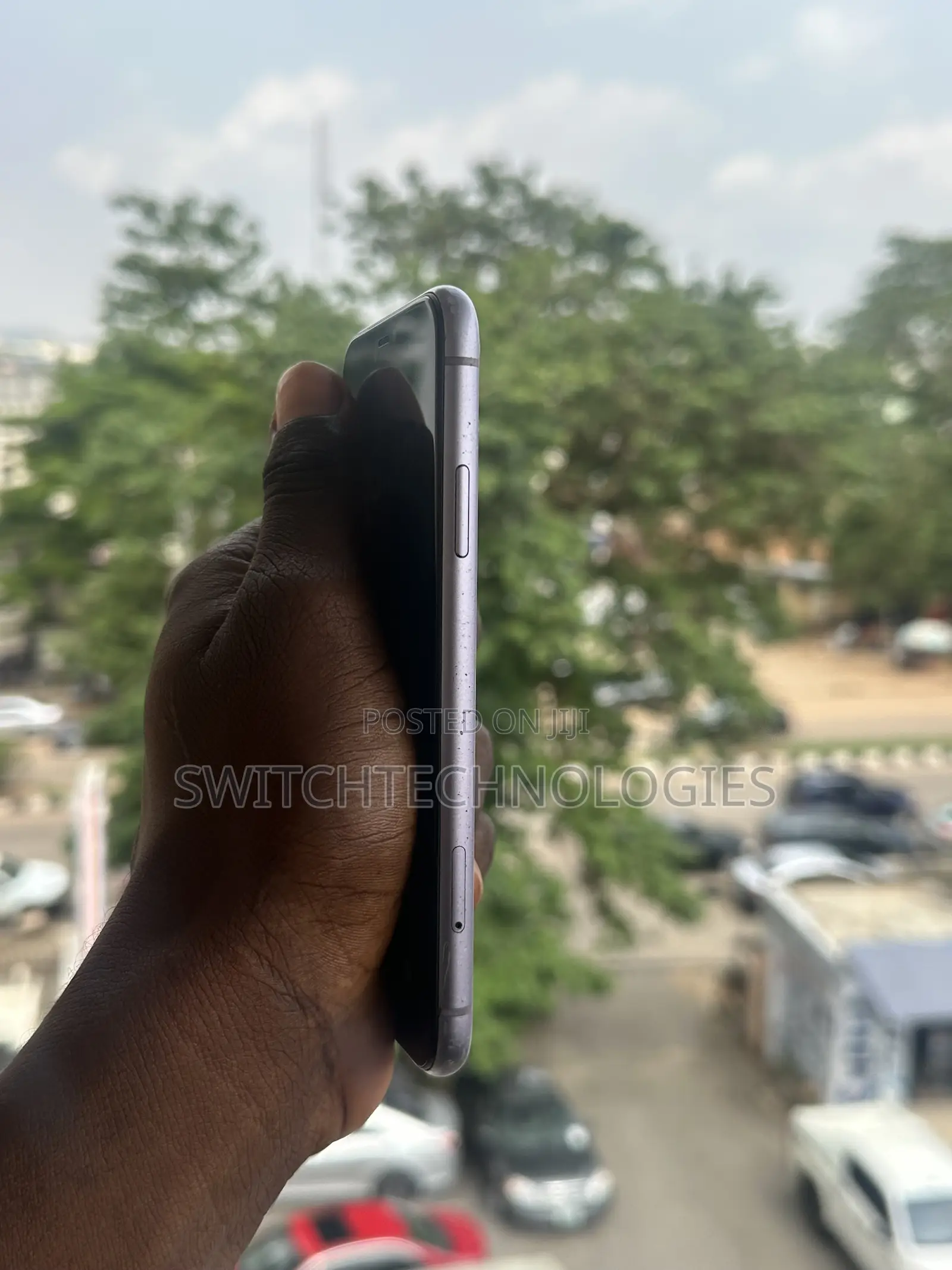 Apple iPhone 11 64 GB Purple