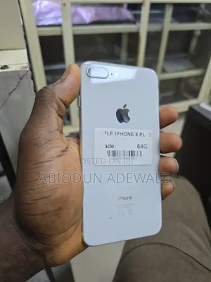 Apple iPhone 8 Plus 64 GB