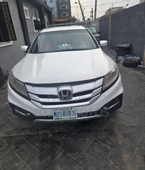 Honda Crosstour 2012 White