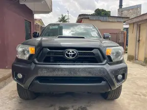 Toyota Tacoma 2012 Gray