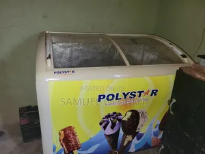 Polystar Showcase Chest Deep Freezer