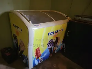Polystar Showcase Chest Deep Freezer