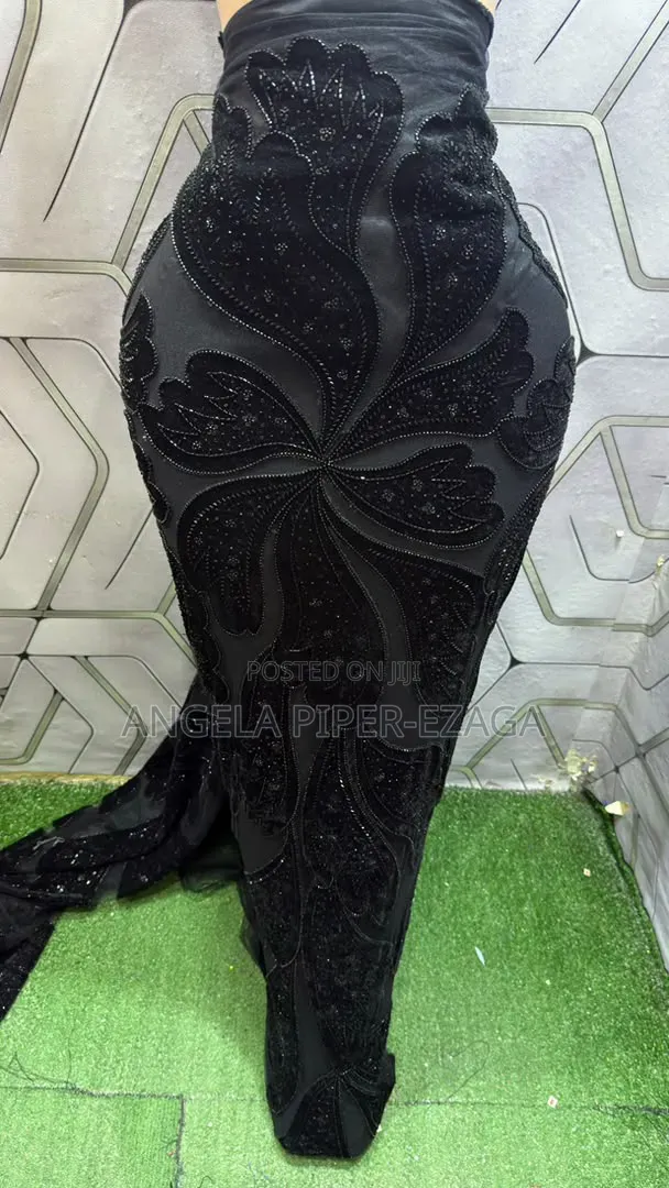 Sample Lace