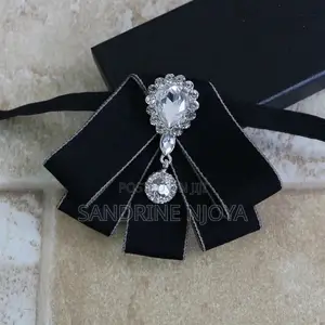 Fashionable Lapel Roses for Clothes