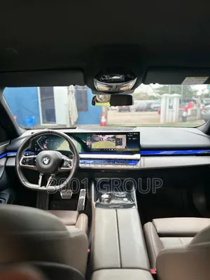 BMW 520i 2025 Black