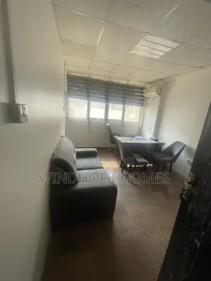 100sqms on the 1st Floor in a Well Serviced Office Complex