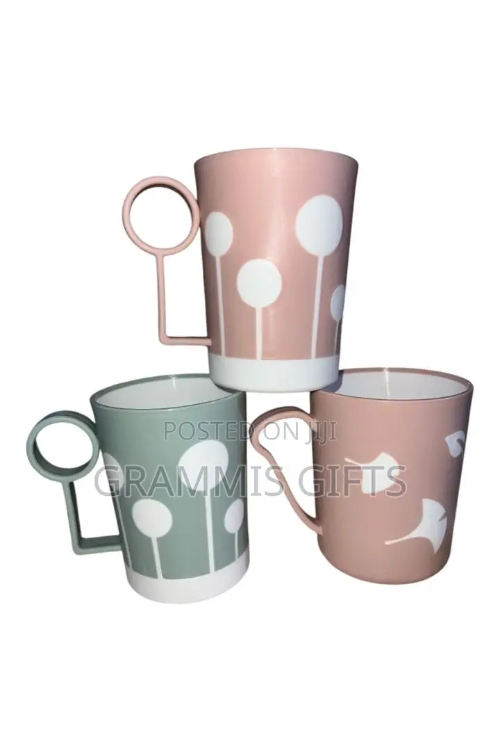 Plastic Coffee Cups