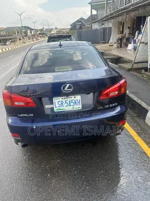 Lexus IS 250 4WD 2009 Blue