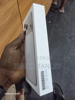 New Apple iPhone 17 Pro Max 256 GB Silver