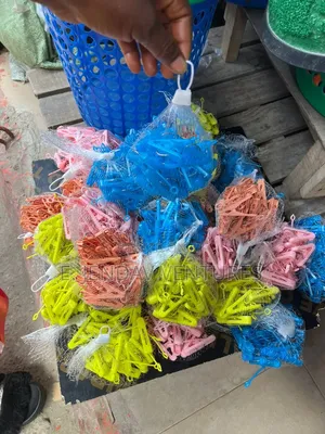 By 20 Clips for Hanging Clothes