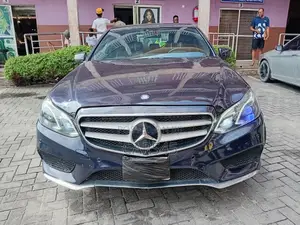 Mercedes-Benz E250 2012 Blue