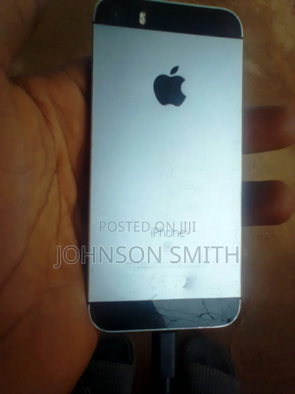 Apple iPhone SE 32 GB Silver
