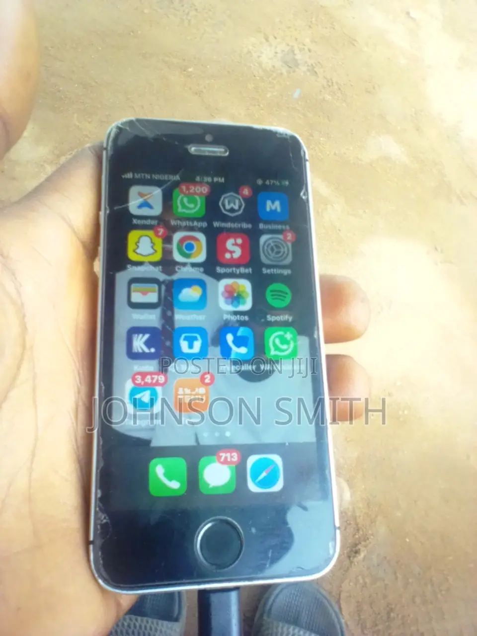 Apple iPhone SE 32 GB Silver