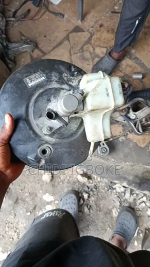 Servo and Master Break Passat Fsi
