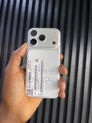 Apple iPhone 17 Pro 256 GB Silver