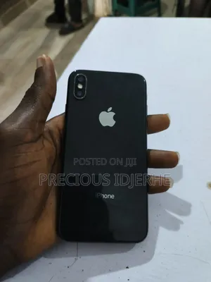 Apple iPhone X 64 GB Black