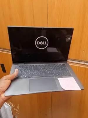 Laptop Dell Latitude 7420 16GB Intel Core i7 HDD+SSD 512GB