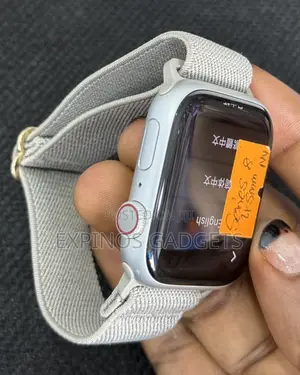 Apple Watch Series 8 - 45mm.