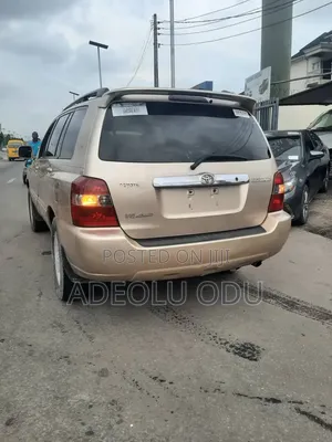Toyota Highlander 2006 Gold