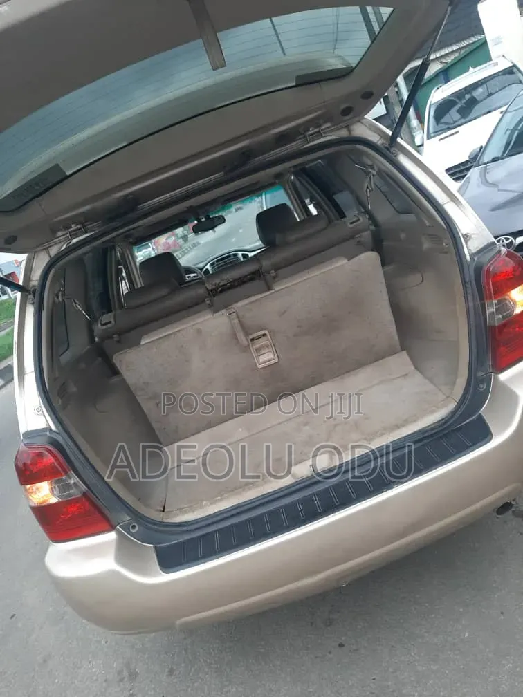 Toyota Highlander 2006 Gold