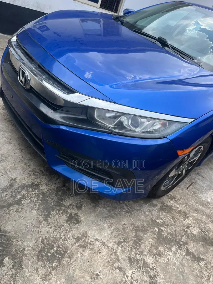 Honda Civic 2016 Blue