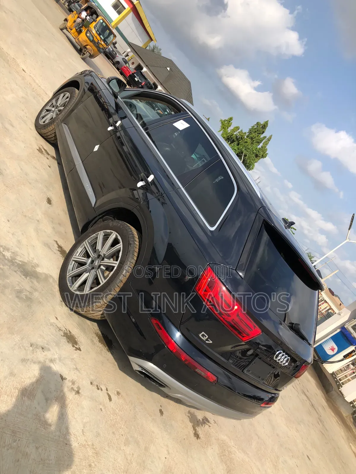 Audi Q7 2017 Blue