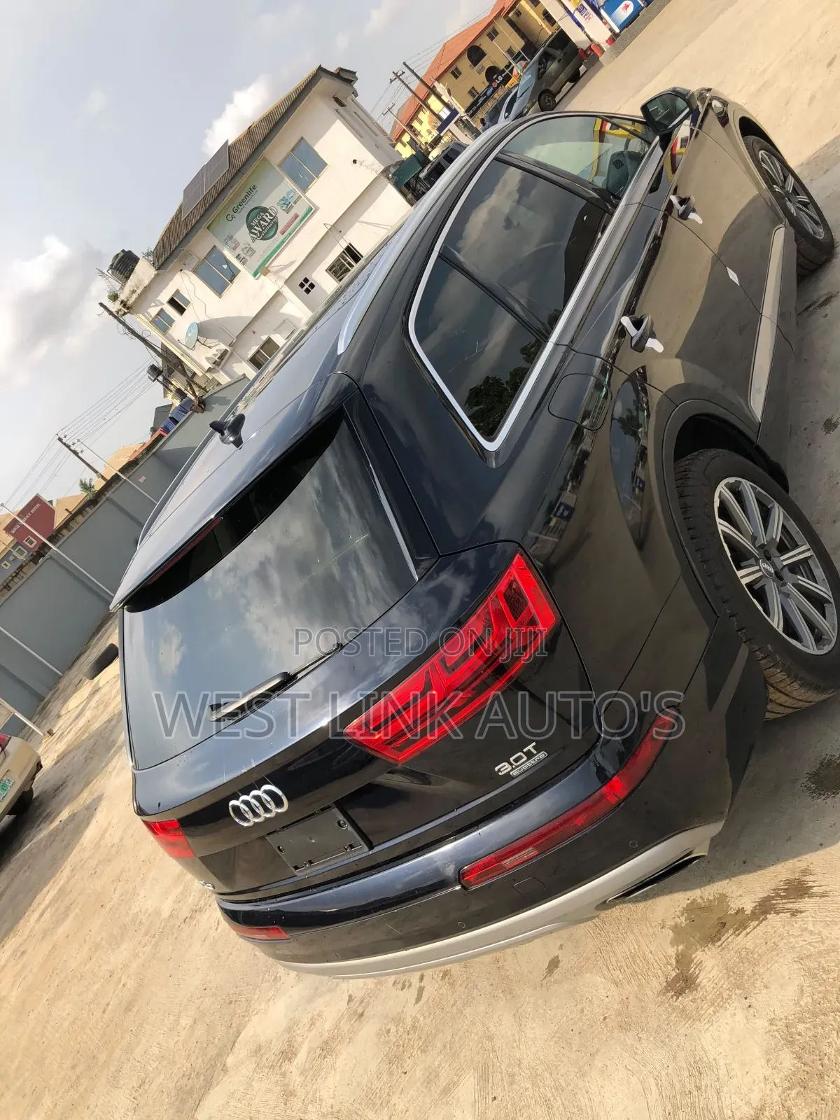 Audi Q7 2017 Blue