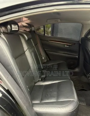 Lexus ES 2013 Black